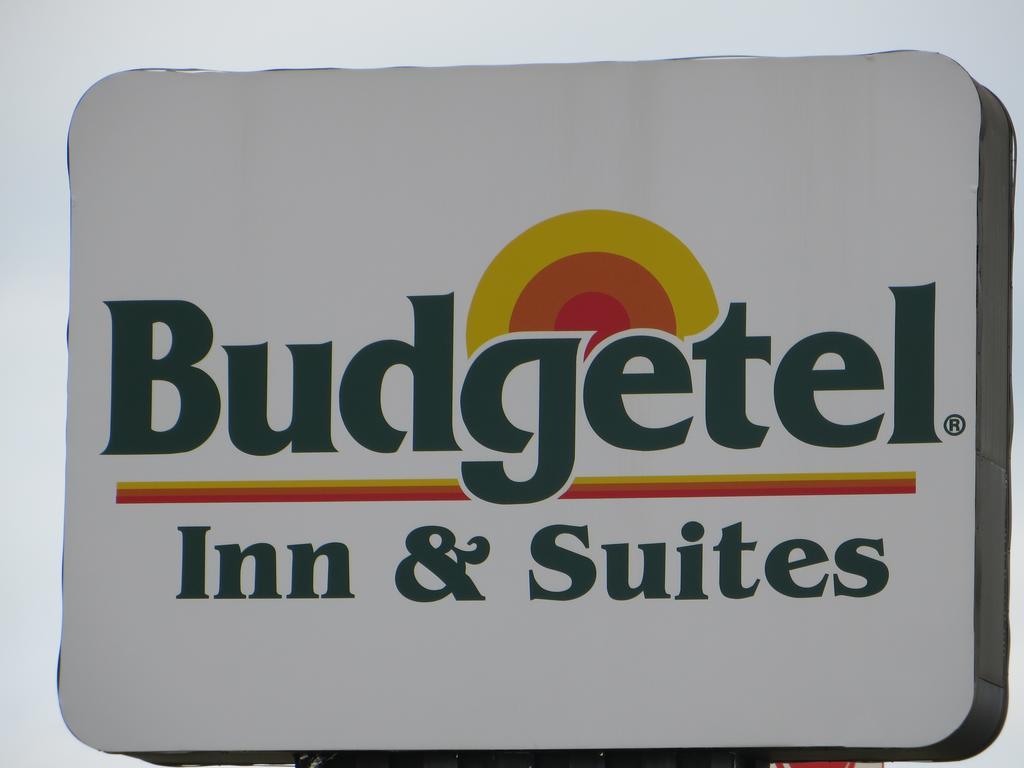 Budgetel Inn & Suites Macon Buitenkant foto